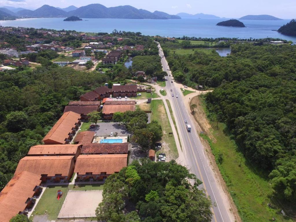 Ferienwohnung Apt Studio Maranduba Ville 1 Ubatuba Exterior foto